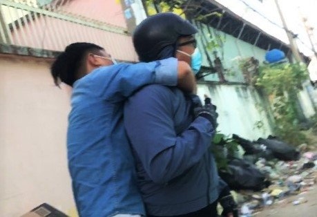 Danh sap 2 duong day buon phao lau hinh anh
