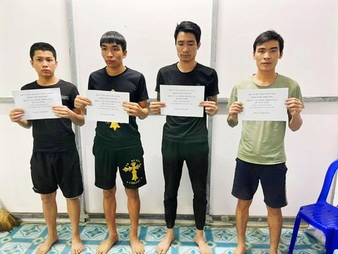 4 thanh niên nhập cảnh trái phép vào Việt Nam ảnh 1 4 thanh nien nhap canh trai phep vao Viet Nam anh 1