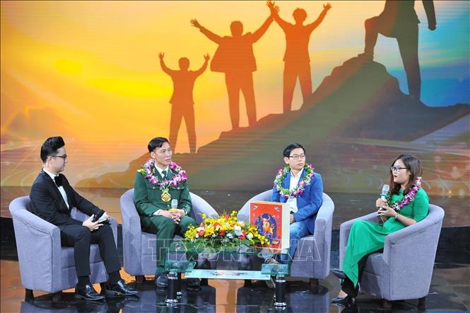 10 guong mat tre viet nam tieu bieu anh 4