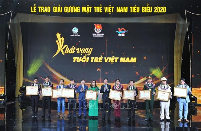 10 guong mat tre viet nam tieu bieu anh 2
