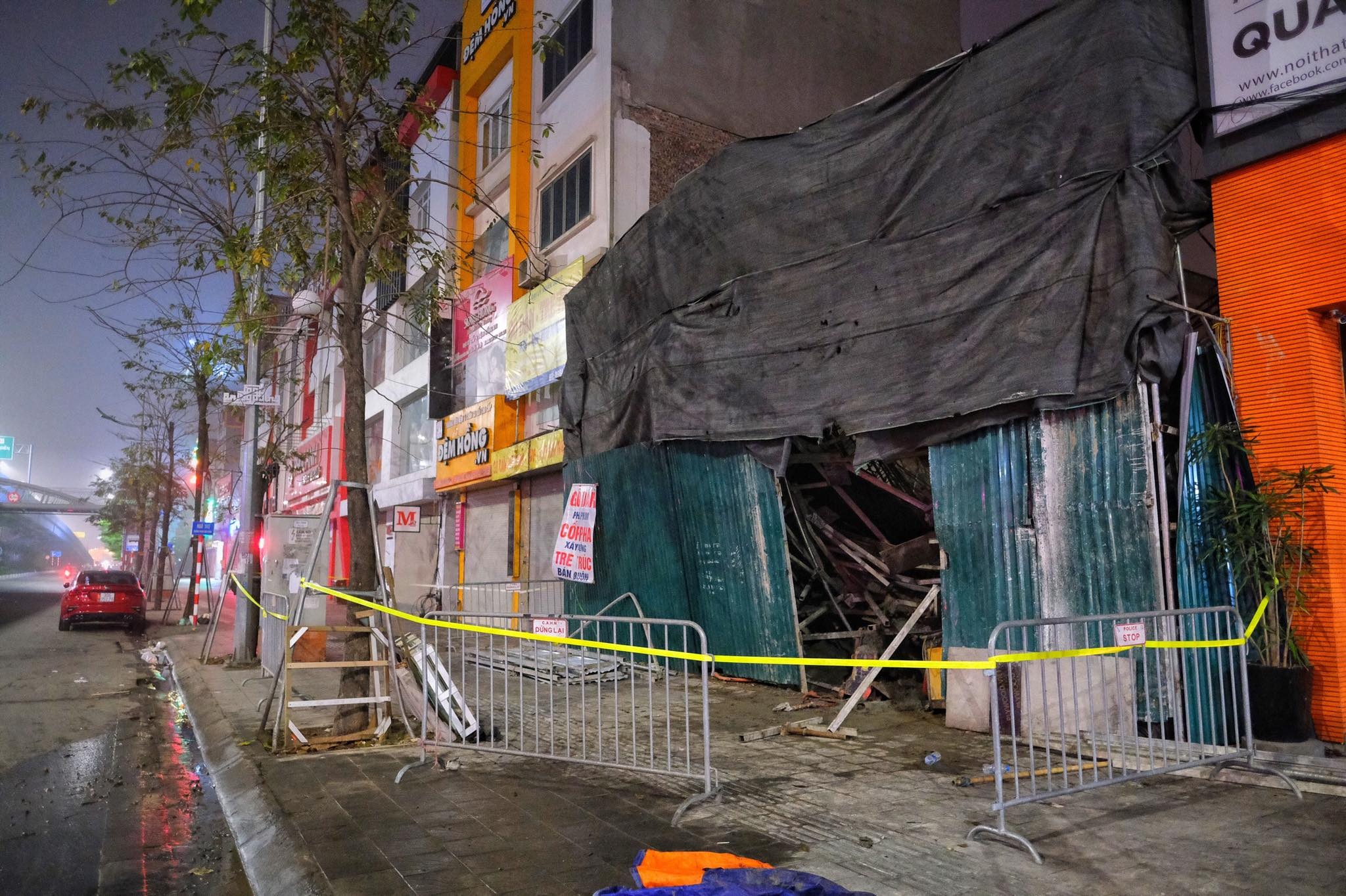 Sap gian giao tren duong Pham Van Dong anh 1