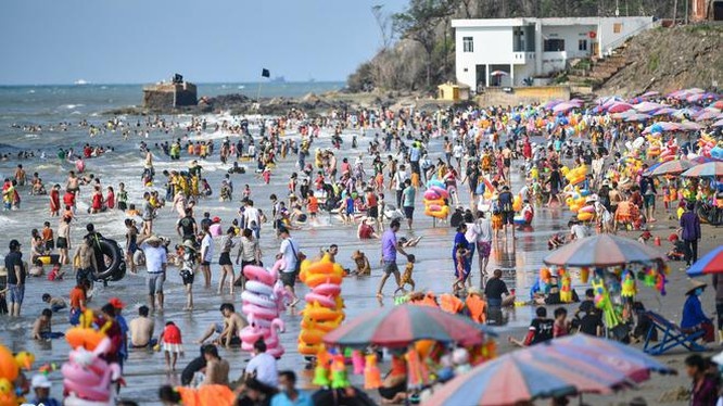 Nguoi tu dia phuong khac ve Ba Ria - Vung Tau phai khai bao y te hinh anh