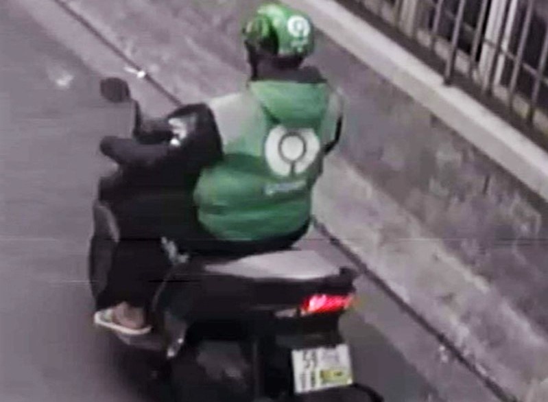 Tai xe cong nghe bi giat do anh 1