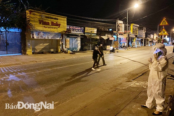 Cong an Dong Nai cach ly covid-19 anh 1