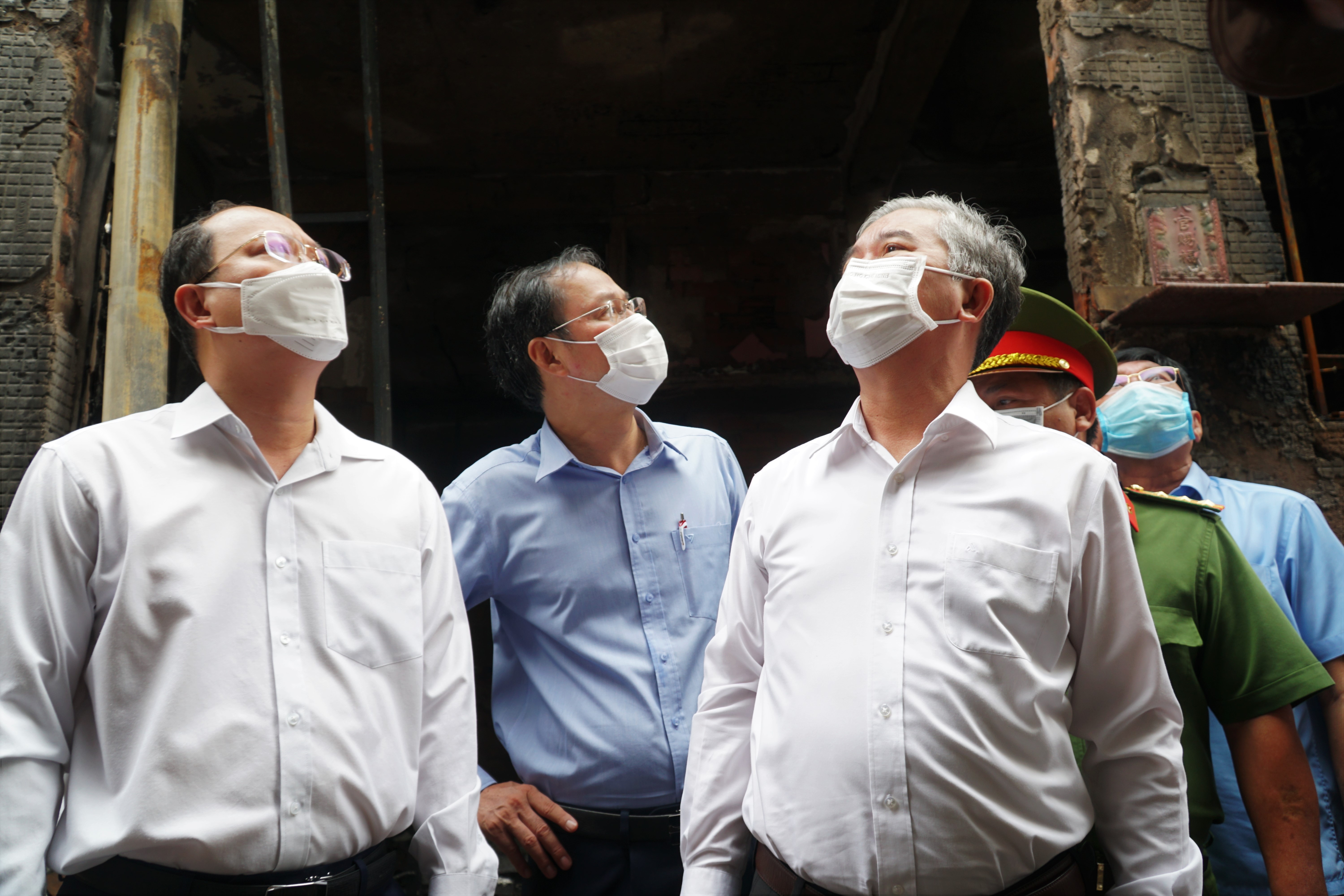 Kham nghiem hien truong vu chay 8 nguoi chet anh 4