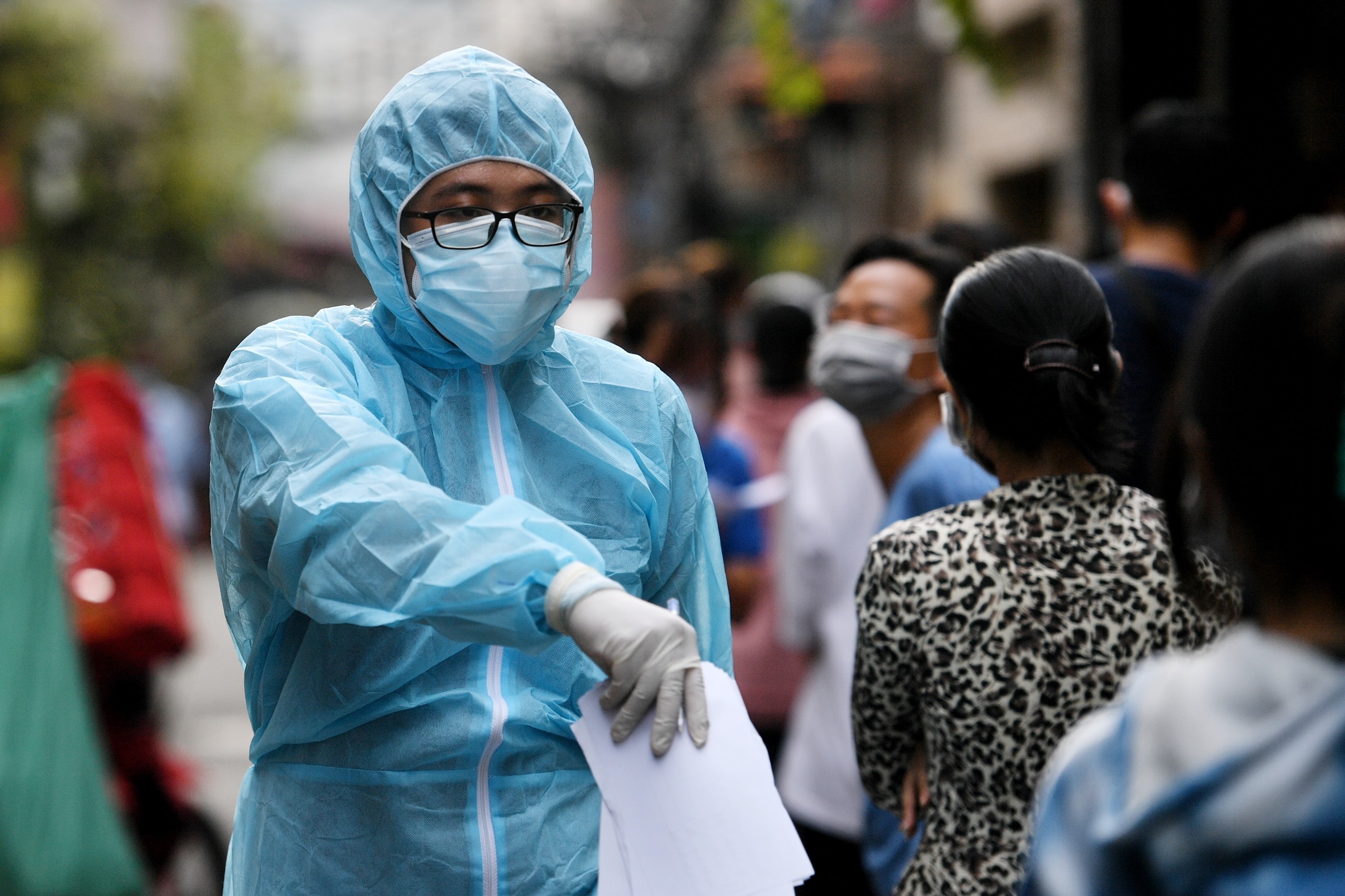 TP.HCM phong toa mot con hem o duong Dien Bien Phu hinh anh