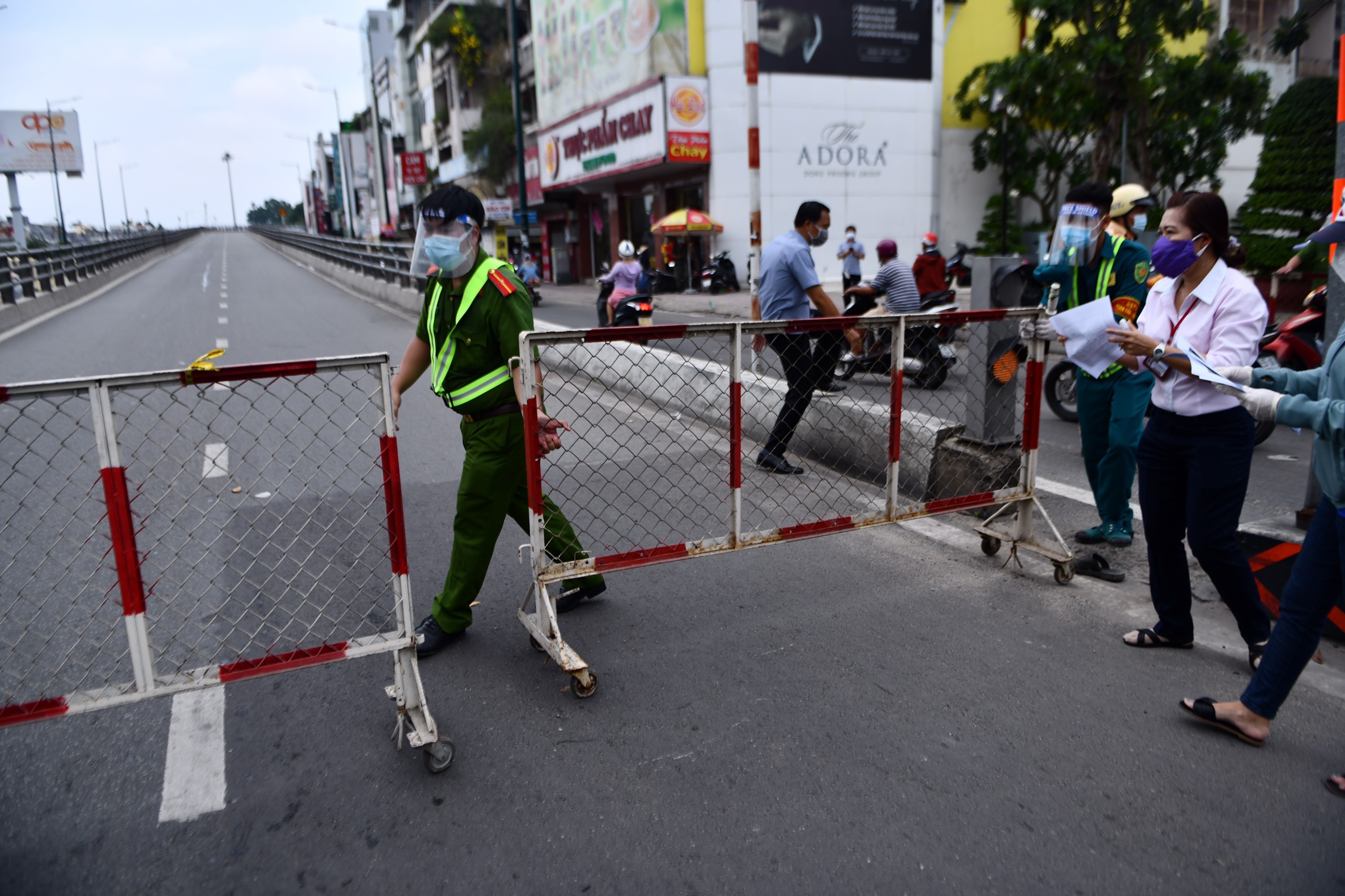 Dich covid-19 tai TP.HCM anh 1