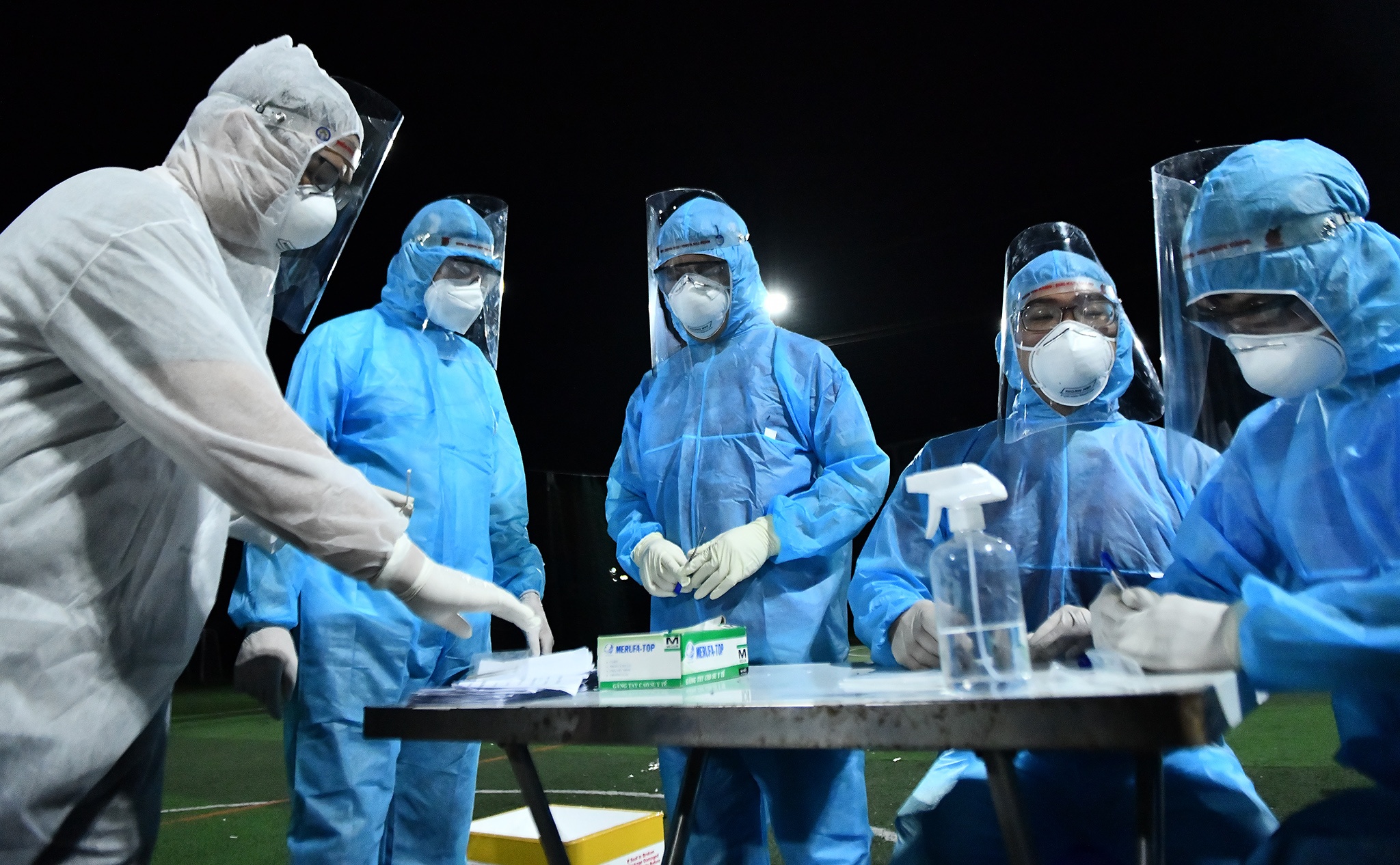 TP Thu Duc cong bo duong day nong xet nghiem Covid-19 tai nha hinh anh