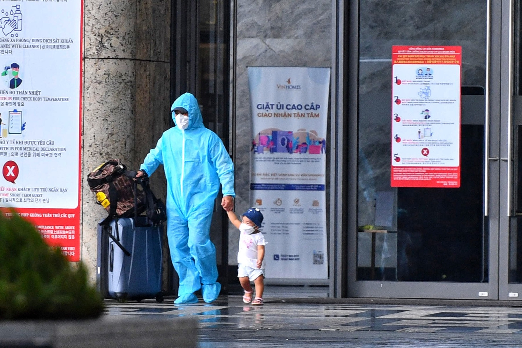 Dich covid-19 tai TP.HCM anh 1