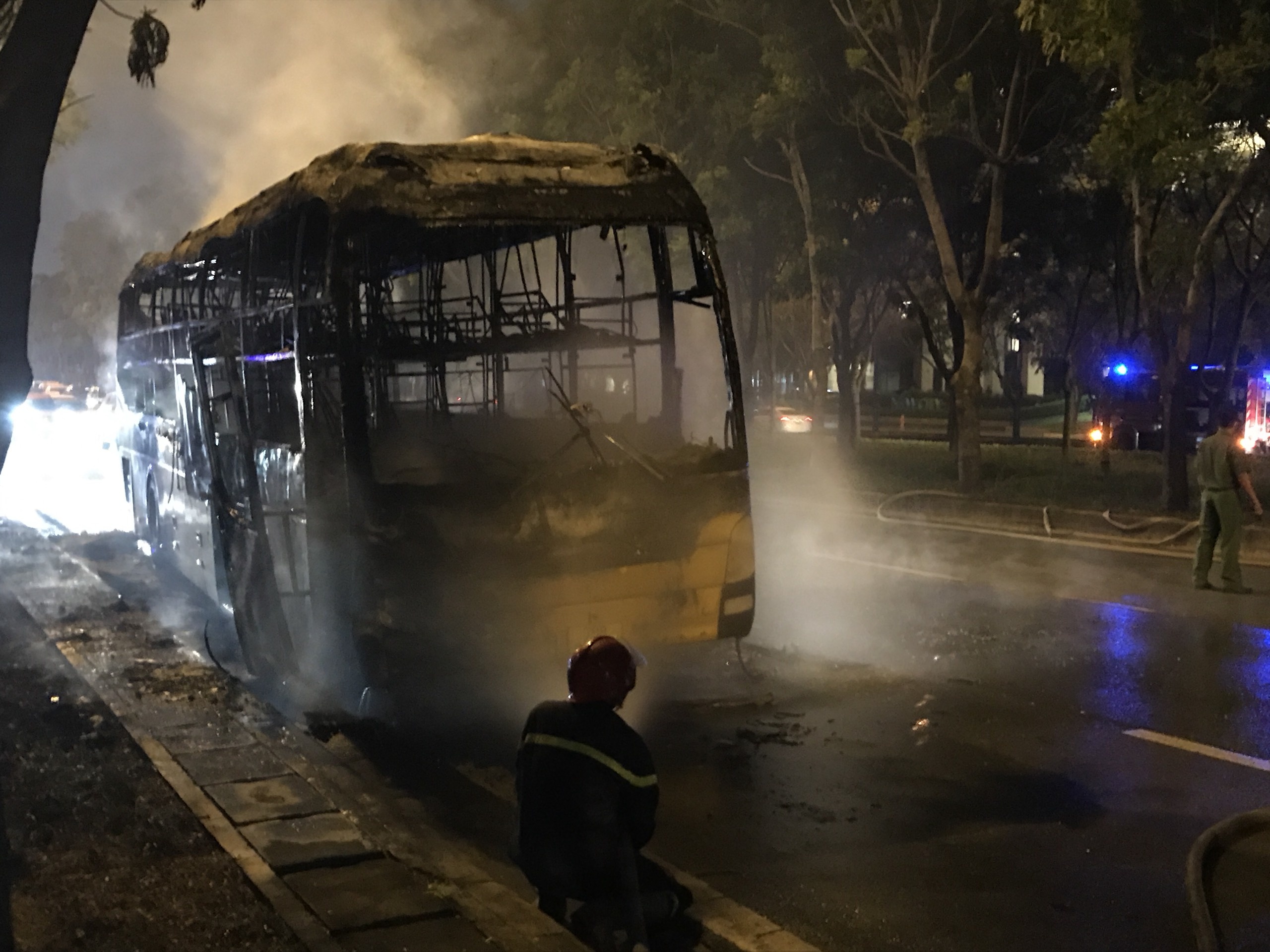 Chay xe khach 46 cho o TP.HCM anh 1