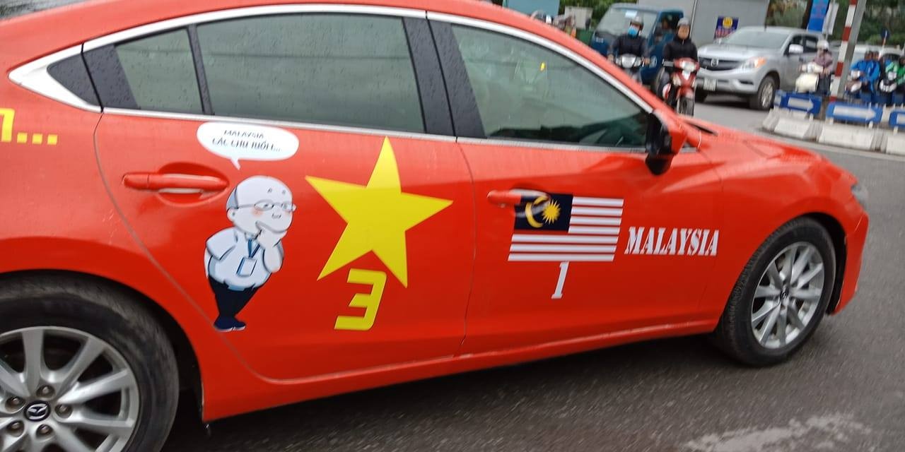 Mang xa hoi ngap sac do co vu tuyen Viet Nam truoc tran chung ket hinh anh