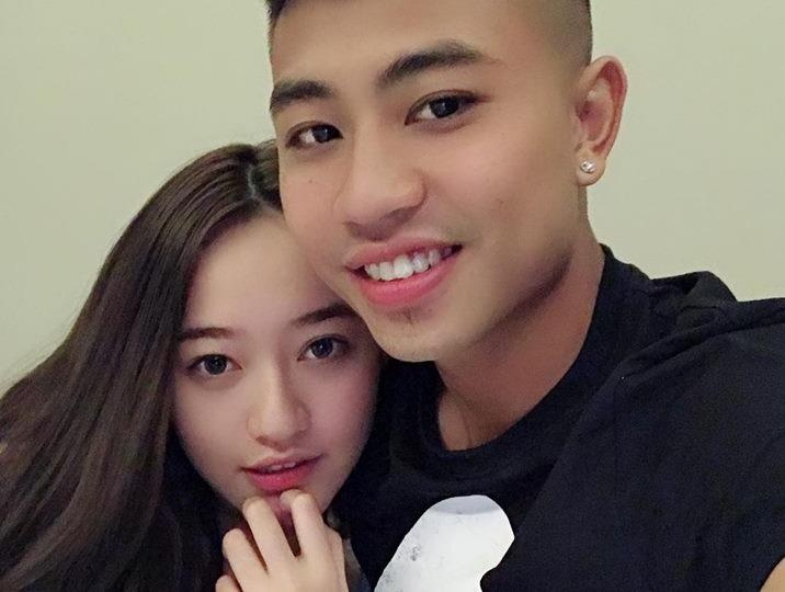 Ban gai hoa khoi cao 1,74 m cua cau thu Dinh Thanh Binh hinh anh