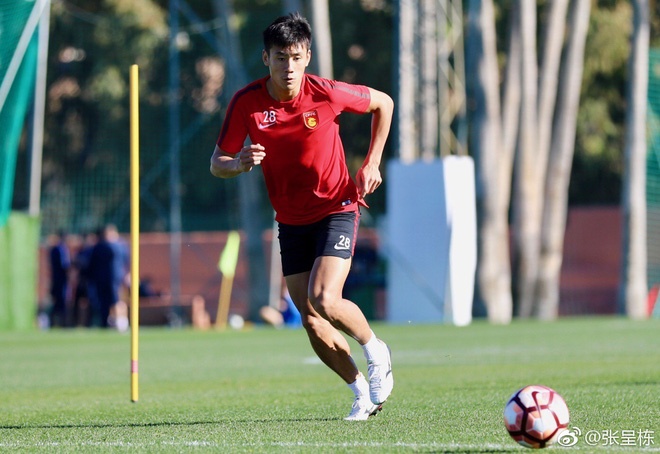 cau thu dien trai cua tuyen Trung Quoc anh 5