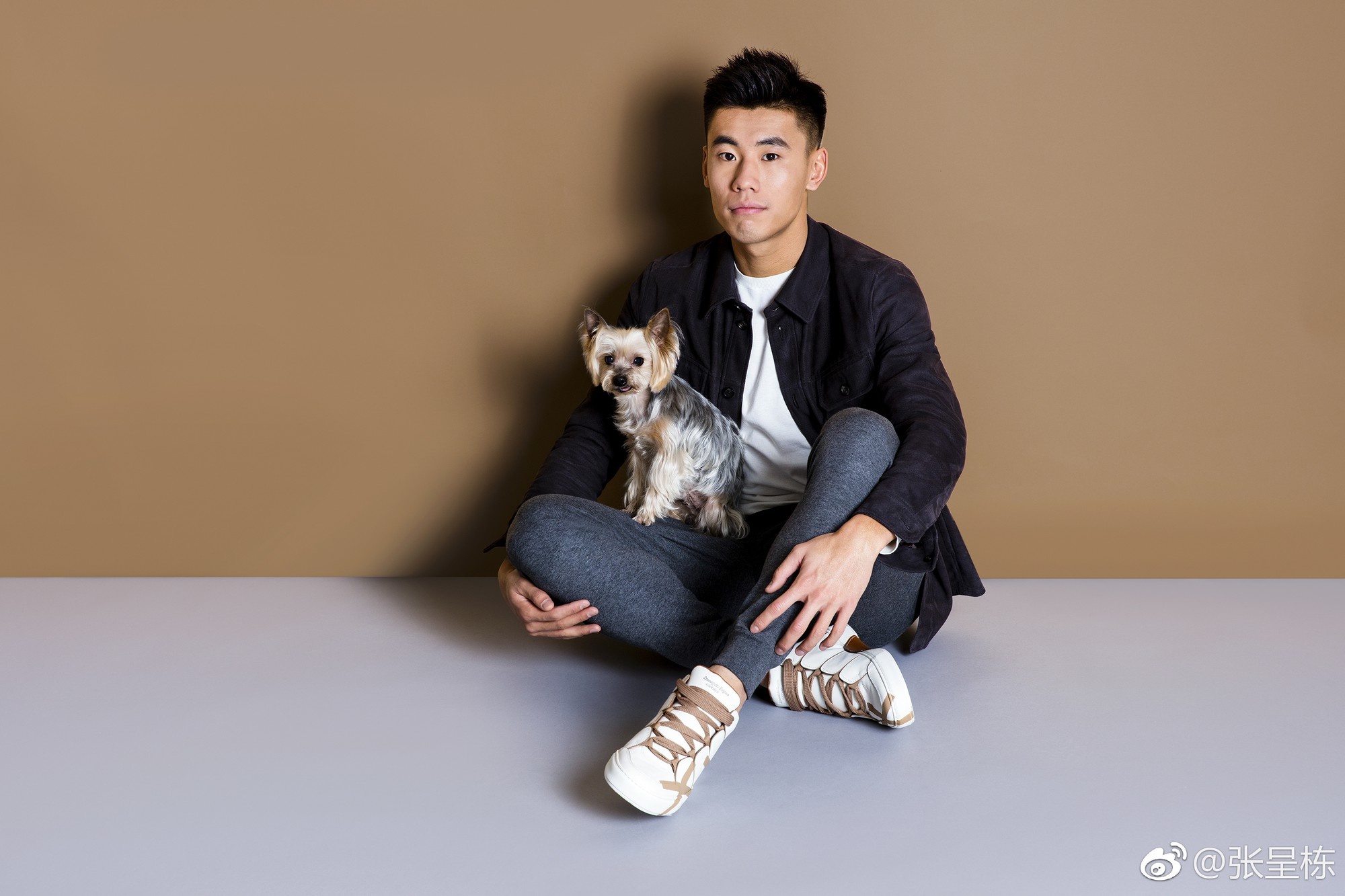 cau thu dien trai cua tuyen Trung Quoc anh 12