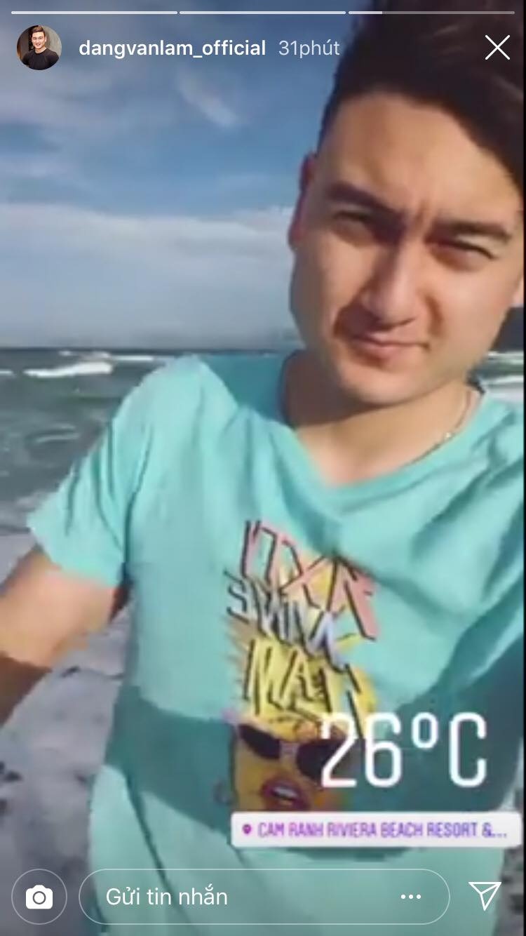 Dang Van Lam va ban gai tin don di du lich cung nhau anh 1