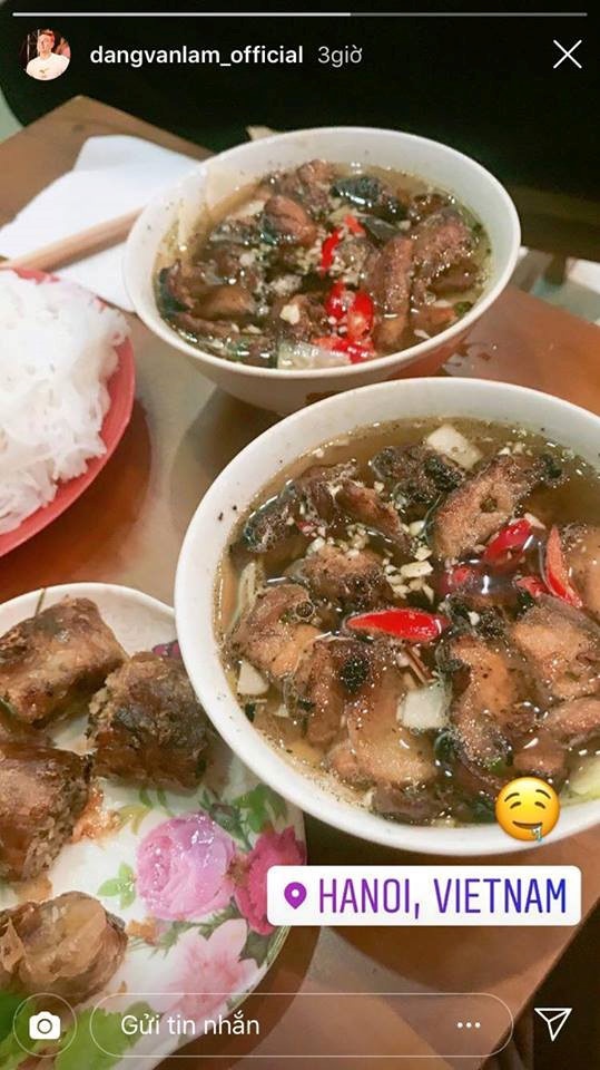 Dang Van Lam va ban gai tin don anh 11