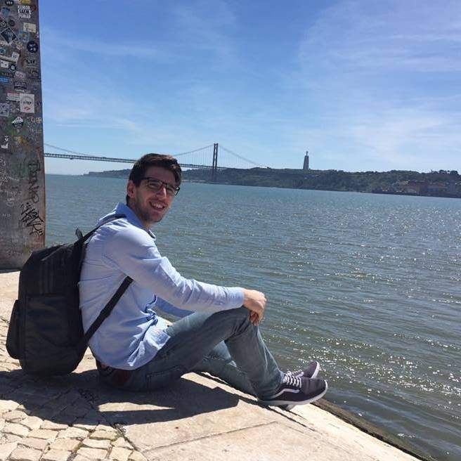 chang trai Tay giup phan lan duong anh 2