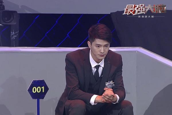 hot boy hoc gioi anh 1