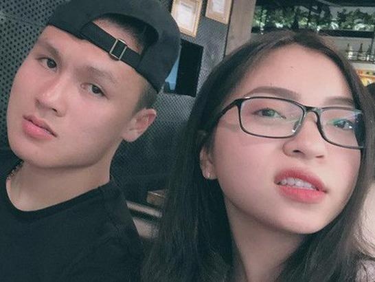 Ban gai Quang Hai phan ung ra sao khi bi che hat do, an mac ho hang? hinh anh