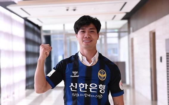 Khoanh khac Cong Phuong lan dau ghi ban cho CLB Incheon United hinh anh