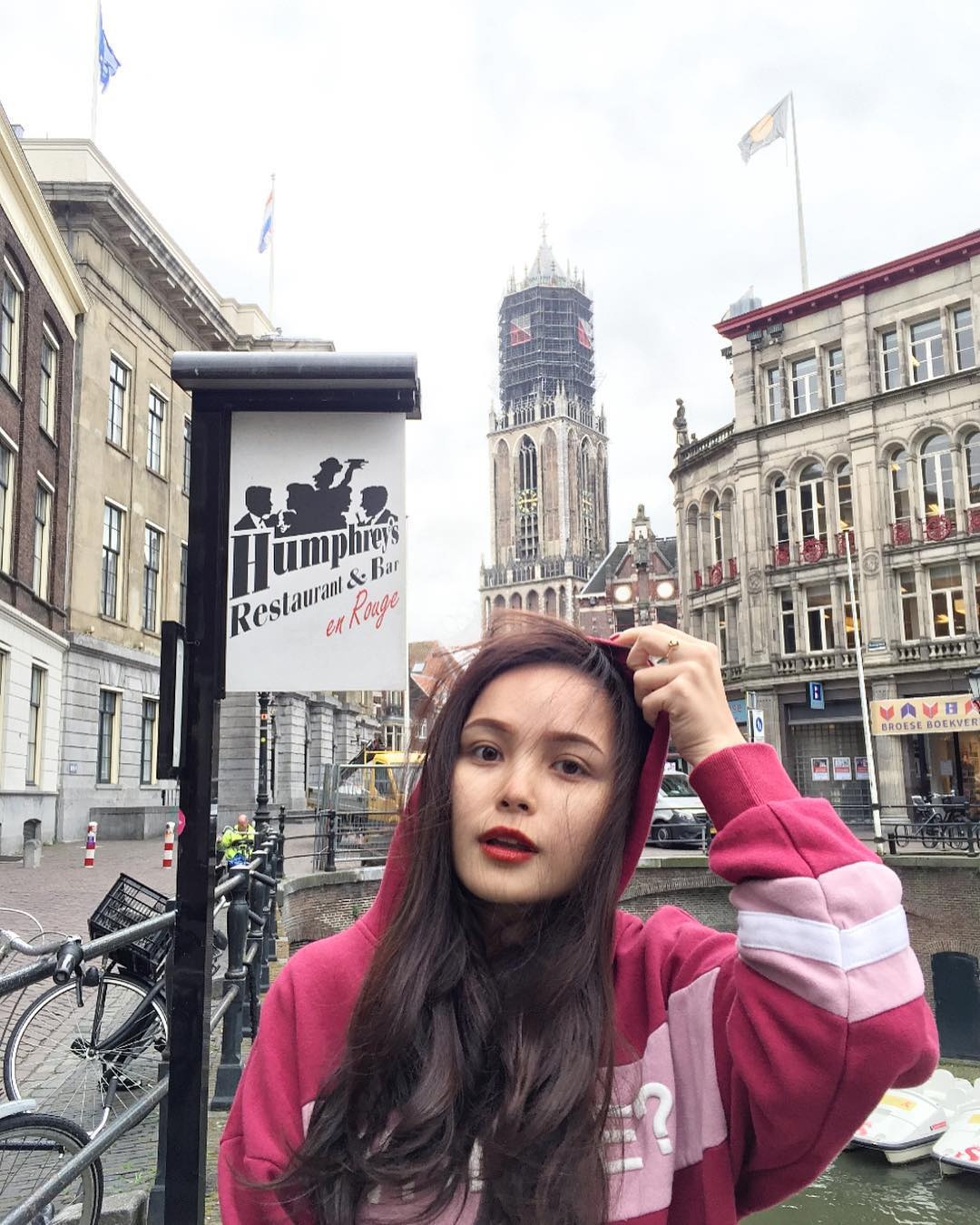 nu sinh tang hoa tong thong My anh 12