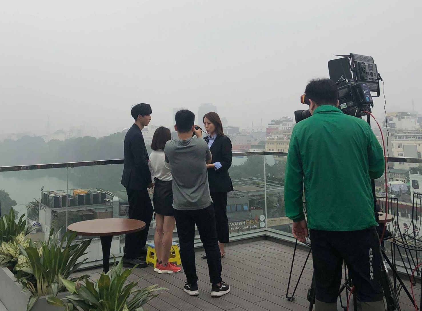 phong vien Han Quoc tac nghiep tai Ha Noi anh 1