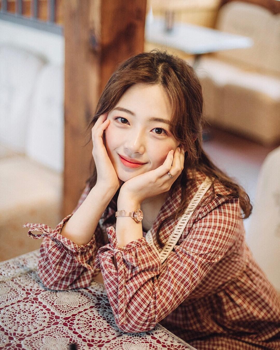 nu sinh giong suzy va sulli anh 5