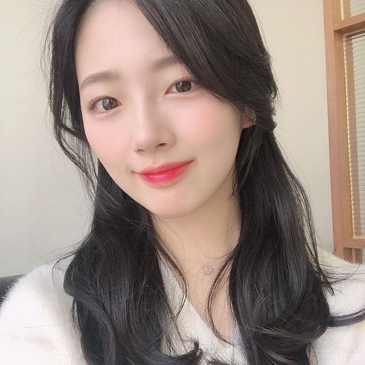 nu sinh giong suzy va sulli anh 14