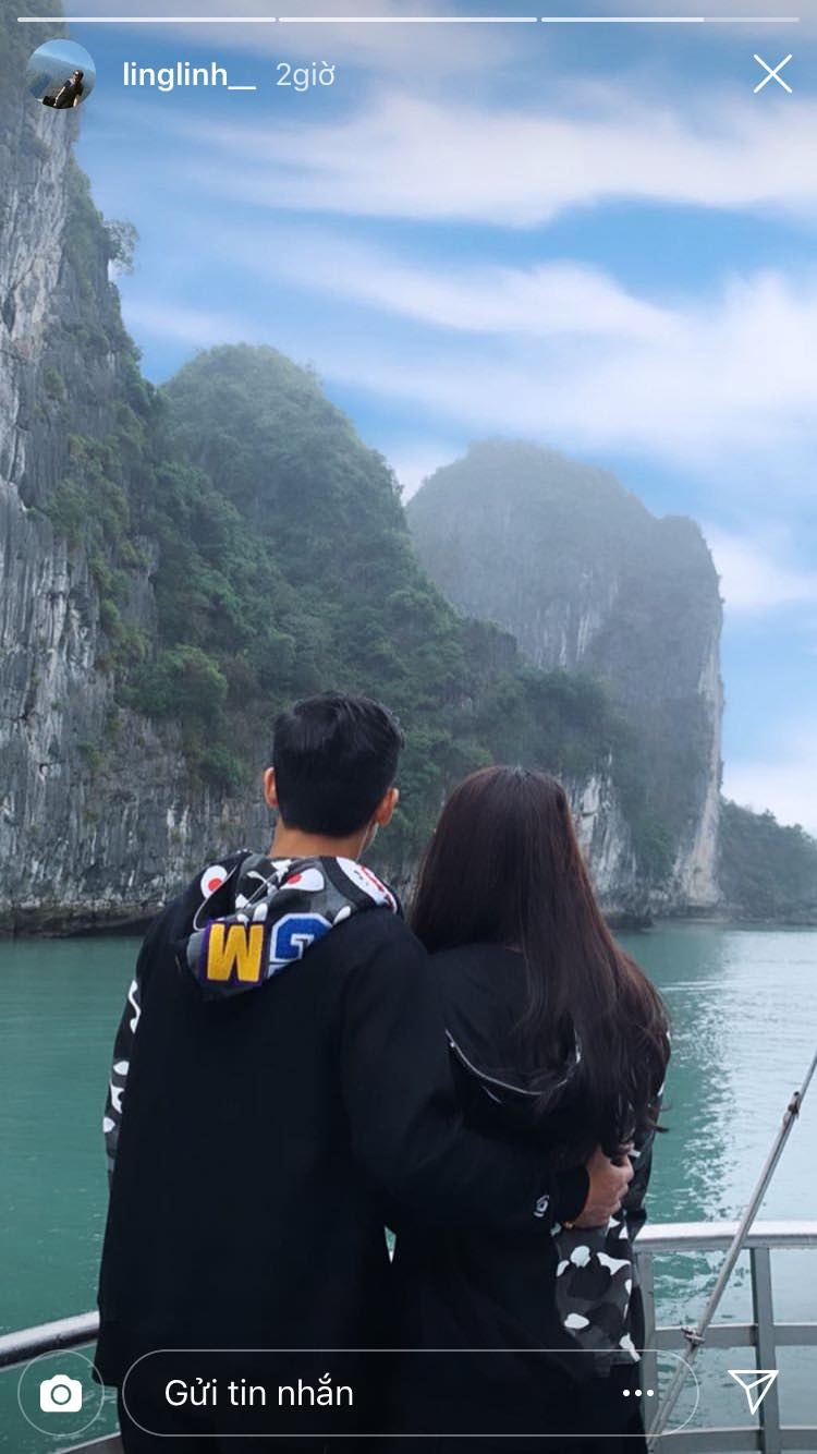 cau thu Viet Nam tang qua 8/3 anh 3