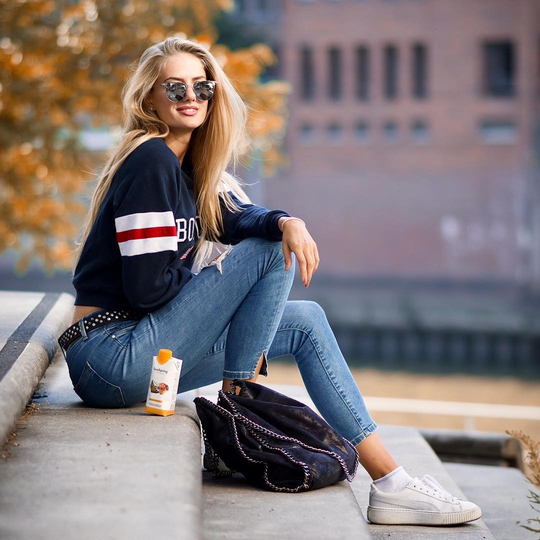 nu than dien kinh anh 5