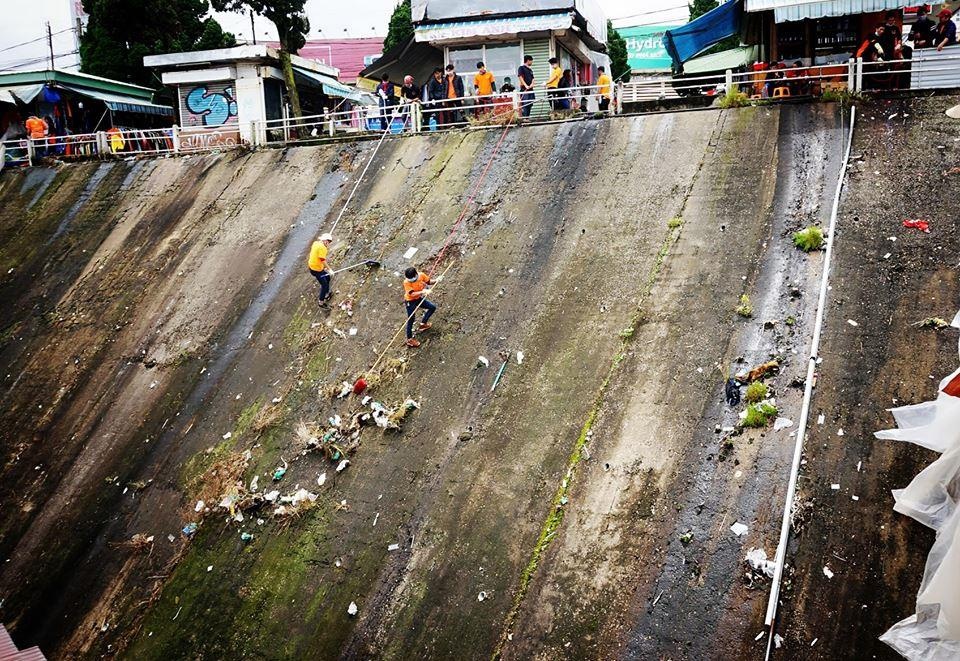 Trao luu don rac anh 5