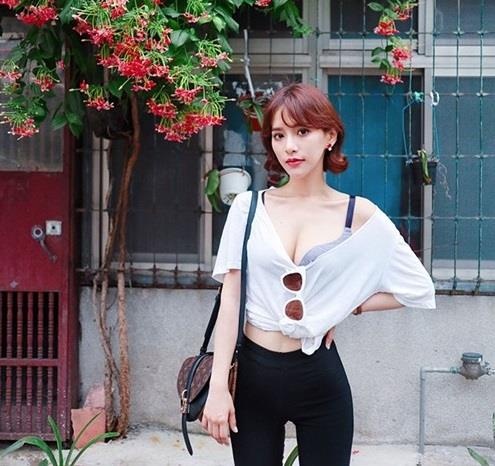 tiep vien hang khong xinh dep anh 9