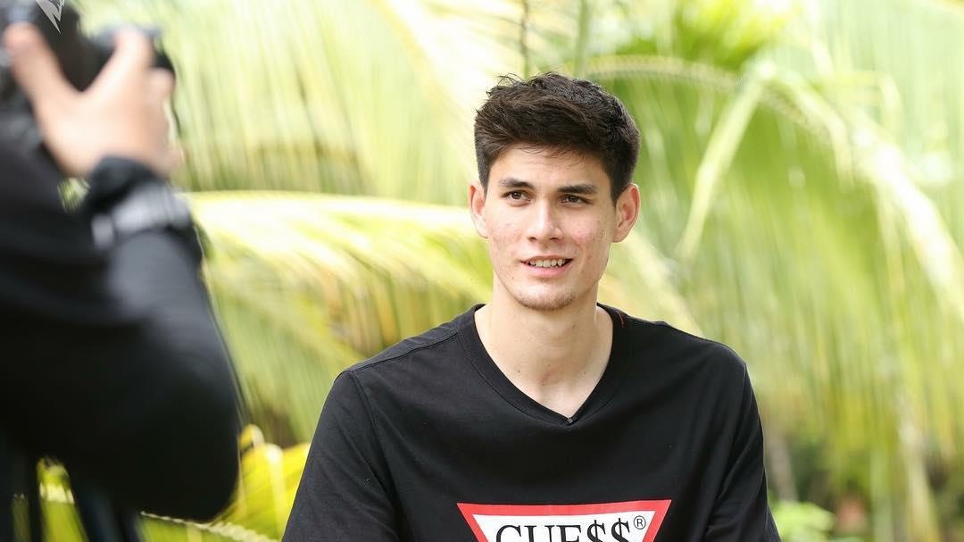 cau thu cao gan 2m cua u23 Thai Lan anh 5