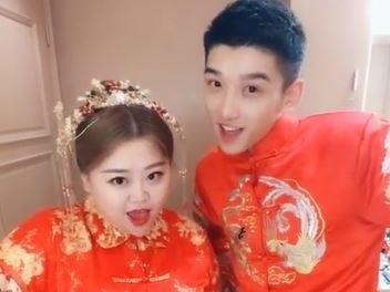 Cap 'dua lech' nang beo - chang gay noi tieng Trung Quoc da ket hon hinh anh