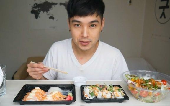 Ban tre o Hong Kong lam nghe 'phat song an uong' nhu the nao? hinh anh