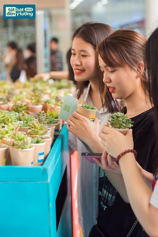 tat den bat y tuong 2019 anh 3