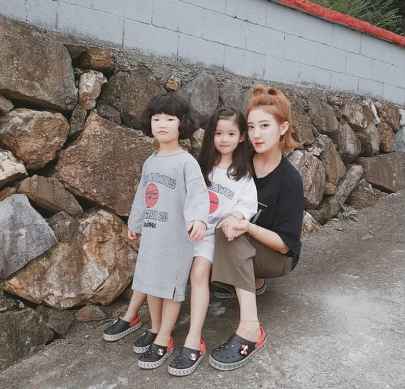 cap chi em han quoc xinh xan anh 14