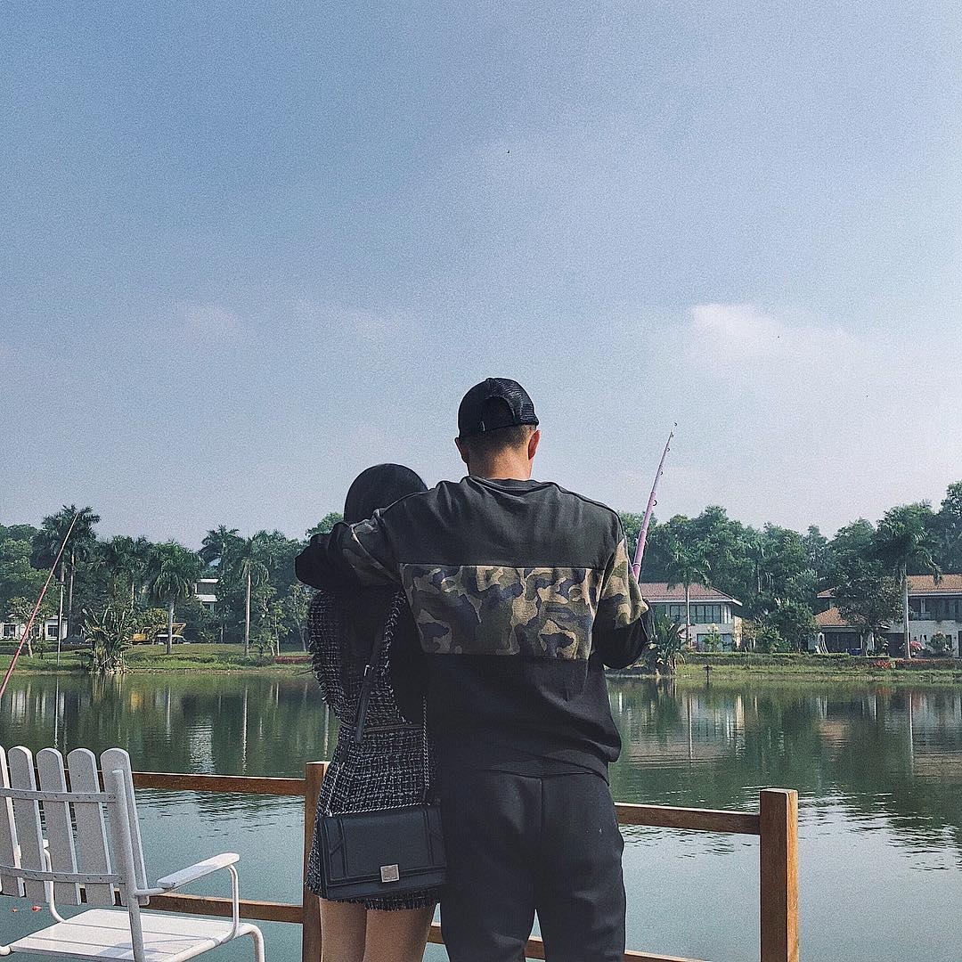 ha duc chinh cong khai ban gai anh 1