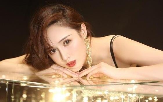 9X Trung Quoc luon thanh tam diem chu y vi chieu cao 1,88 m hinh anh