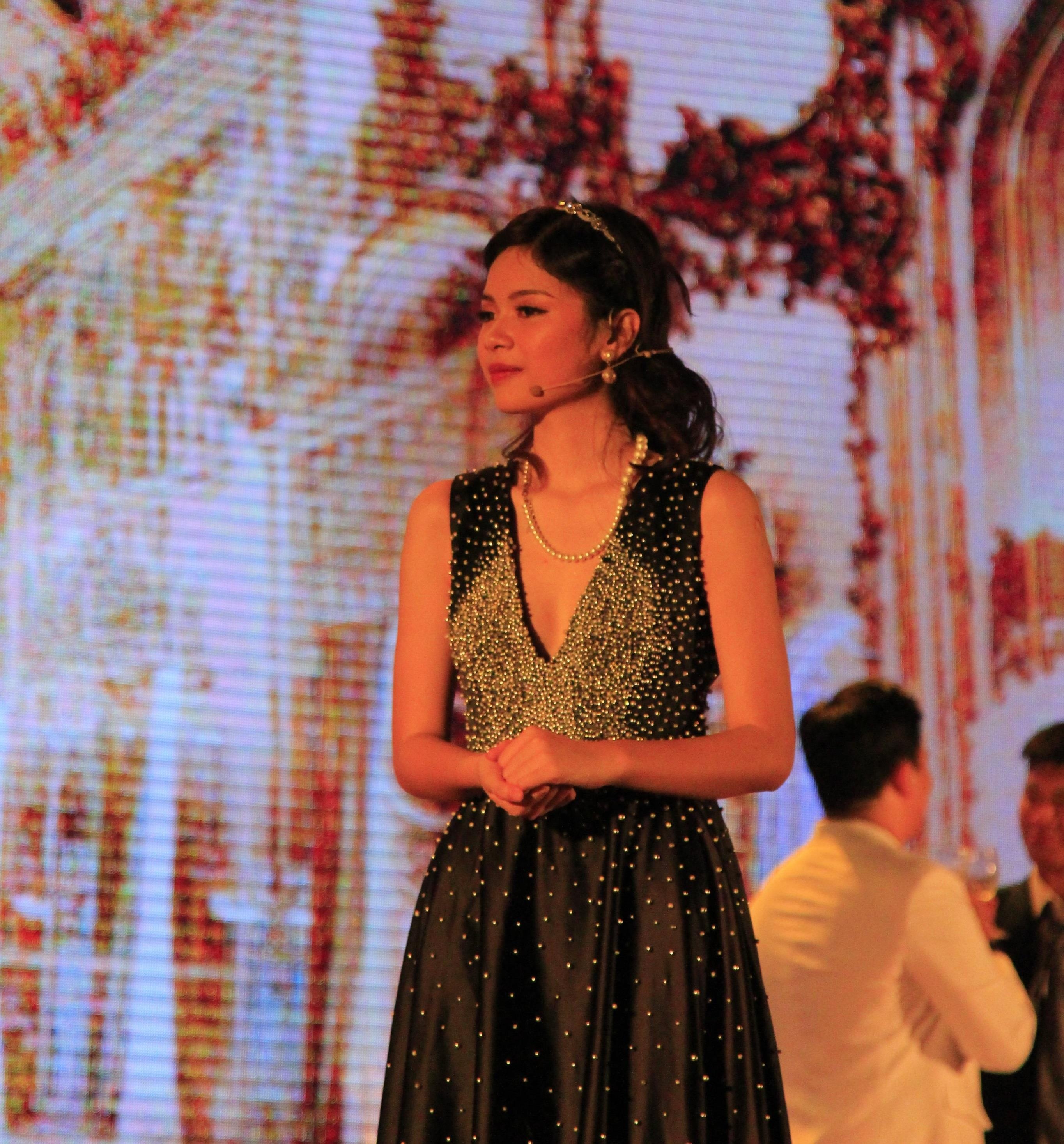 nhạc kịch tiếng Anh của học sinh trường Ams ảnh 3 nhac kich tieng Anh cua hoc sinh truong Ams anh 3