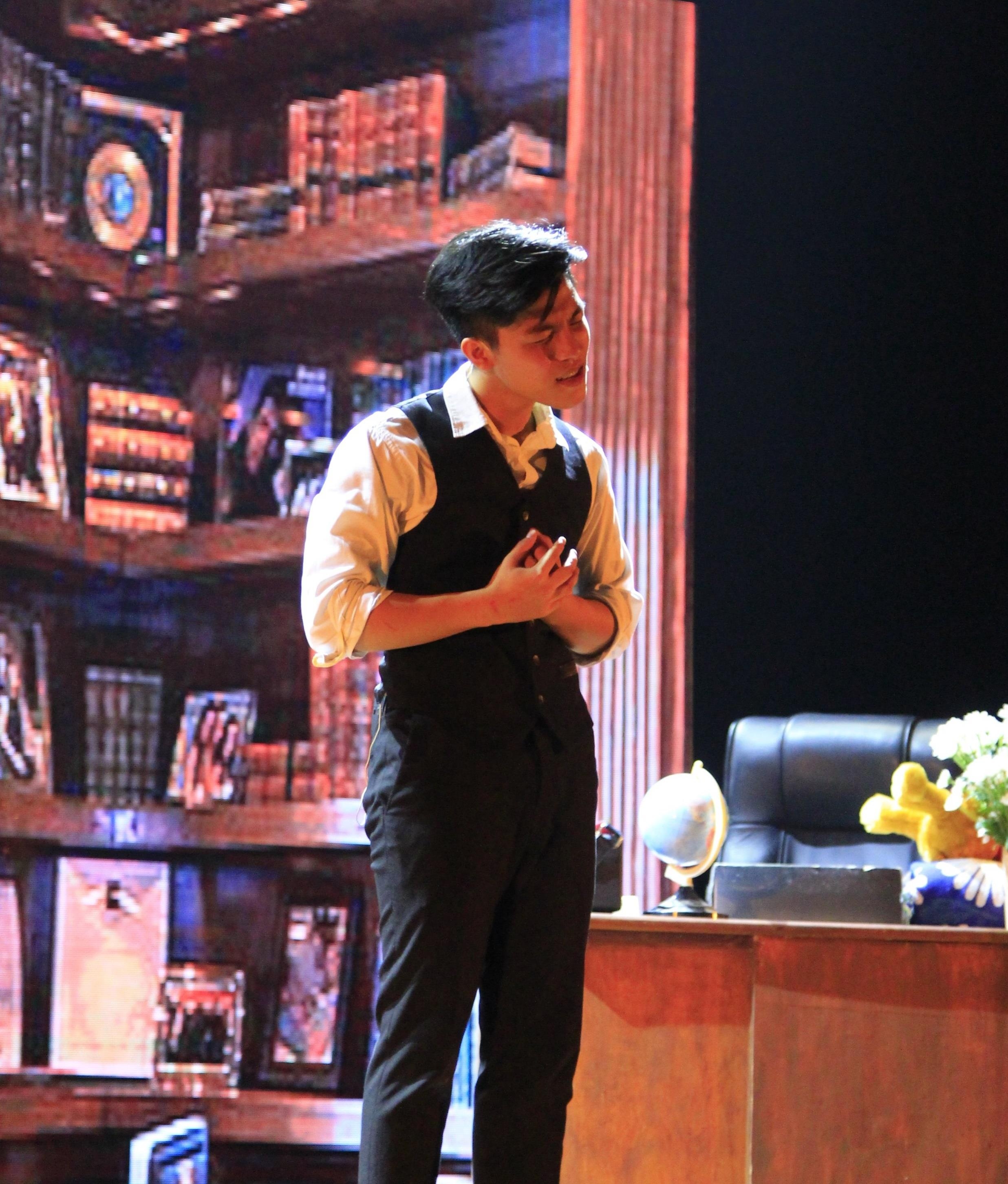 nhạc kịch tiếng Anh của học sinh trường Ams ảnh 6 nhac kich tieng Anh cua hoc sinh truong Ams anh 6