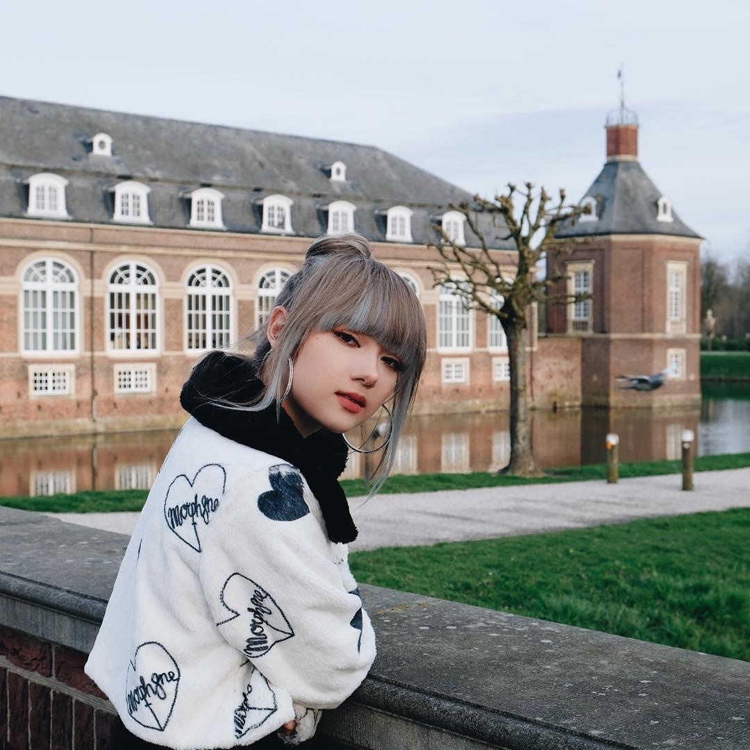 hot girl cover beo dat may troi roi showbiz anh 1