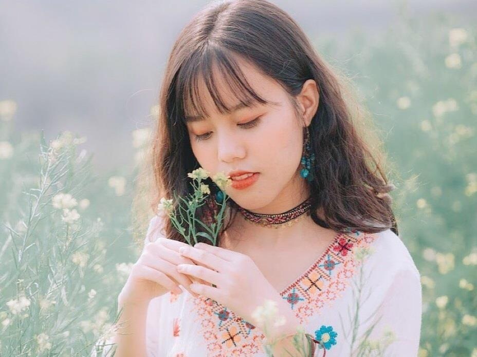 Nu sinh chuyen Lao Cai nhan hoc bong cua 6 truong dai hoc My hinh anh