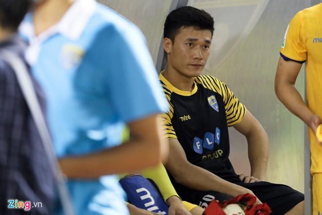 thủ môn bùi tiến dũng không được lên tuyển ảnh 1 thu mon bui tien dung khong duoc len tuyen anh 1