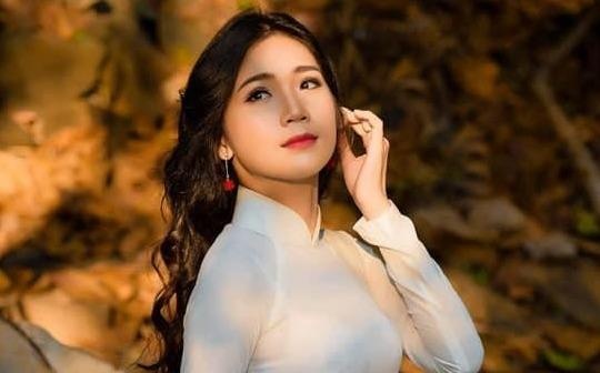 9X Ben Tre gianh nhieu giai thuong nhan sac, dam me nhac co truyen hinh anh