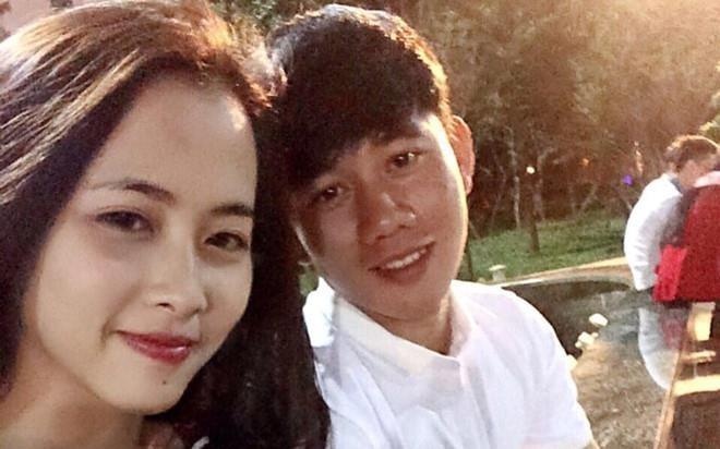 Ban gai cau thu Minh Vuong: 'Bon minh yeu toi bay gio la ky tich' hinh anh