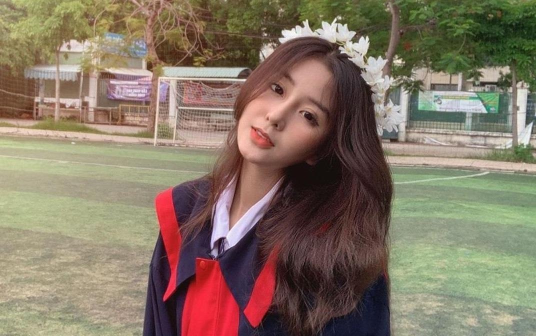 Hot girl 2k1 thi THPT quoc gia: Ke buon ba, nguoi 'trung tu' mon Van hinh anh