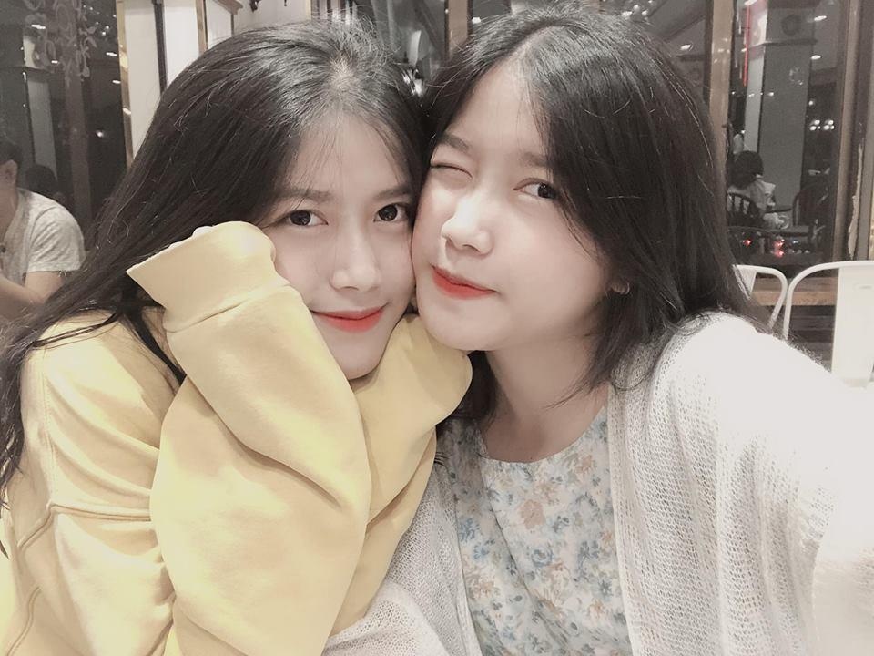 chi em sinh doi xinh dep anh 5