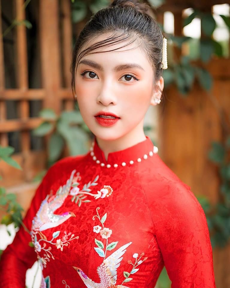 nu sinh xinh dep di thi thpt quoc gia anh 9