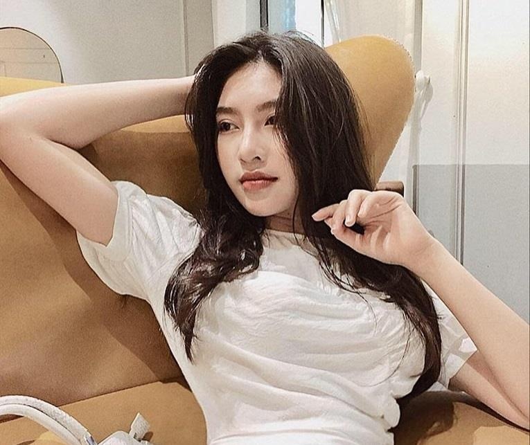 nu sinh xinh dep di thi thpt quoc gia anh 8